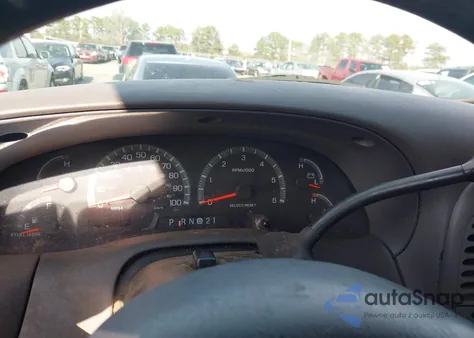 1999 Ford F-150 Lariat/Xl/Xlt z USA, uszkodzony, nr VIN 1FTRX08L4XKB32033